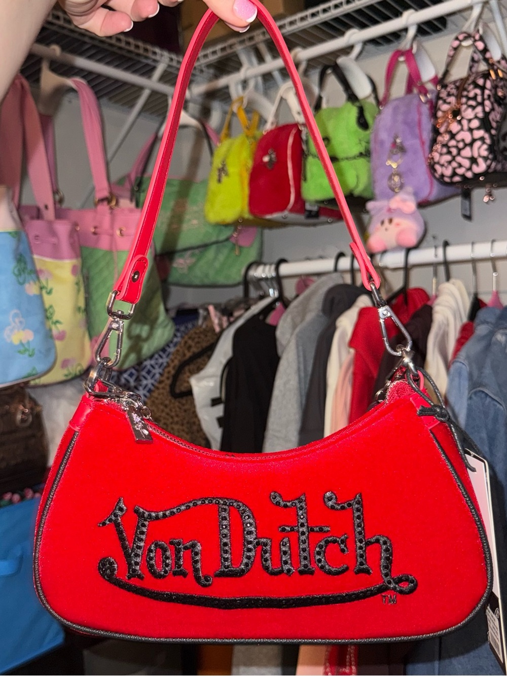 NWT Von Dutch Red & Black Rhinestone Velvet Shoulder Bag W Chain Bag Charm